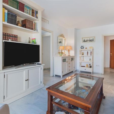 Amplio Y Luminoso Apartamento De 2 Dormitorios Cerca De La Plaza Del Caballo, Χέρεζ Εξωτερικό φωτογραφία