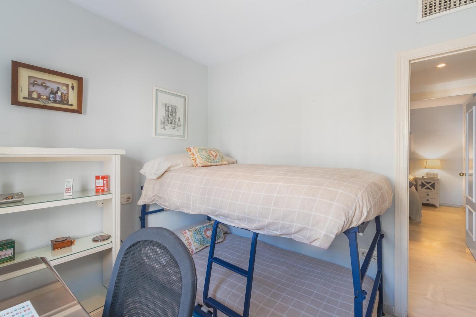 Amplio Y Luminoso Apartamento De 2 Dormitorios Cerca De La Plaza Del Caballo, Χέρεζ Εξωτερικό φωτογραφία