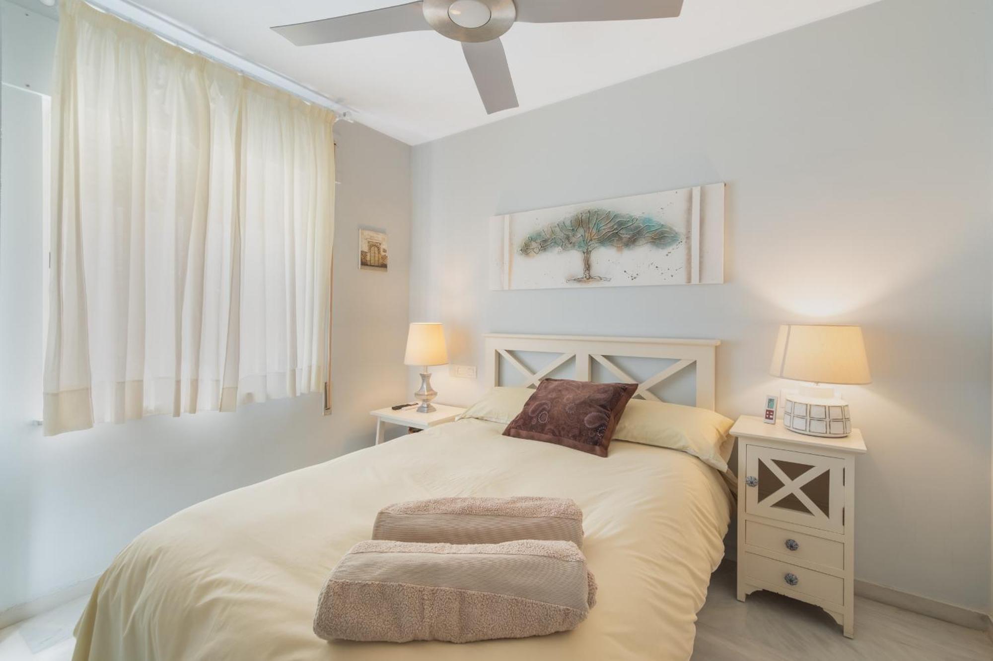 Amplio Y Luminoso Apartamento De 2 Dormitorios Cerca De La Plaza Del Caballo, Χέρεζ Εξωτερικό φωτογραφία