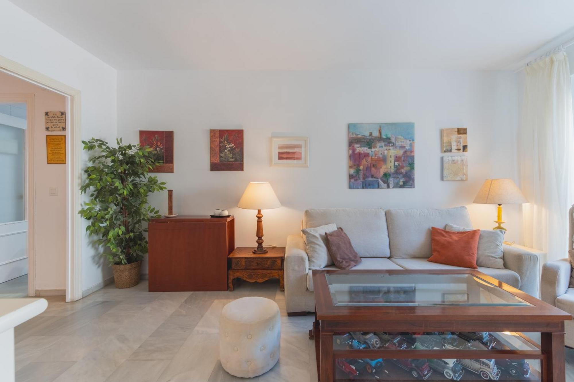 Amplio Y Luminoso Apartamento De 2 Dormitorios Cerca De La Plaza Del Caballo, Χέρεζ Εξωτερικό φωτογραφία